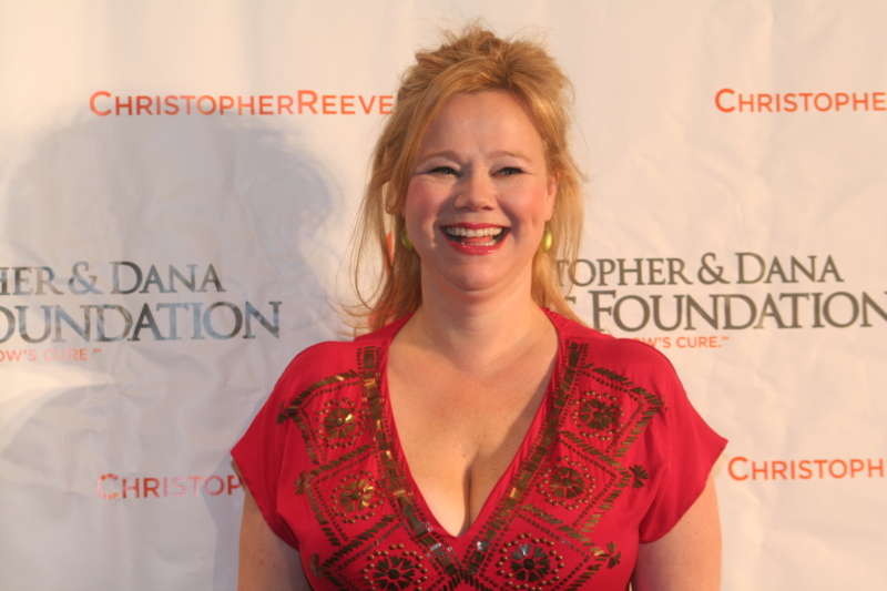 Caroline Rhea Hire Comedian Caroline Rhea Summit Comedy, Inc.